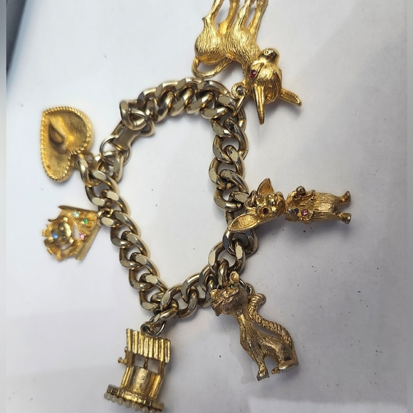RARE Vtg HOBCO House of Borvani 6 Charm Bracelet - Picture 4 of 5